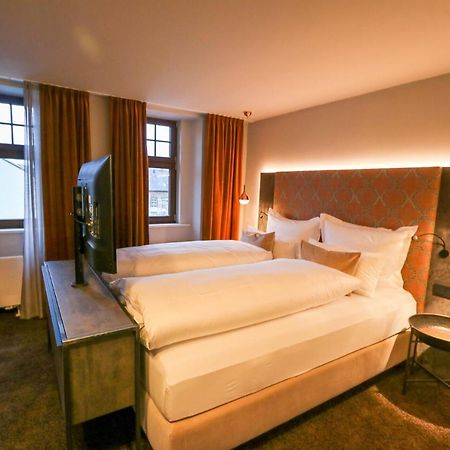 באד נויאנאהר-ארוויילר Boutiquehotel Burg Adenbach & Alter Weinbau מראה חיצוני תמונה