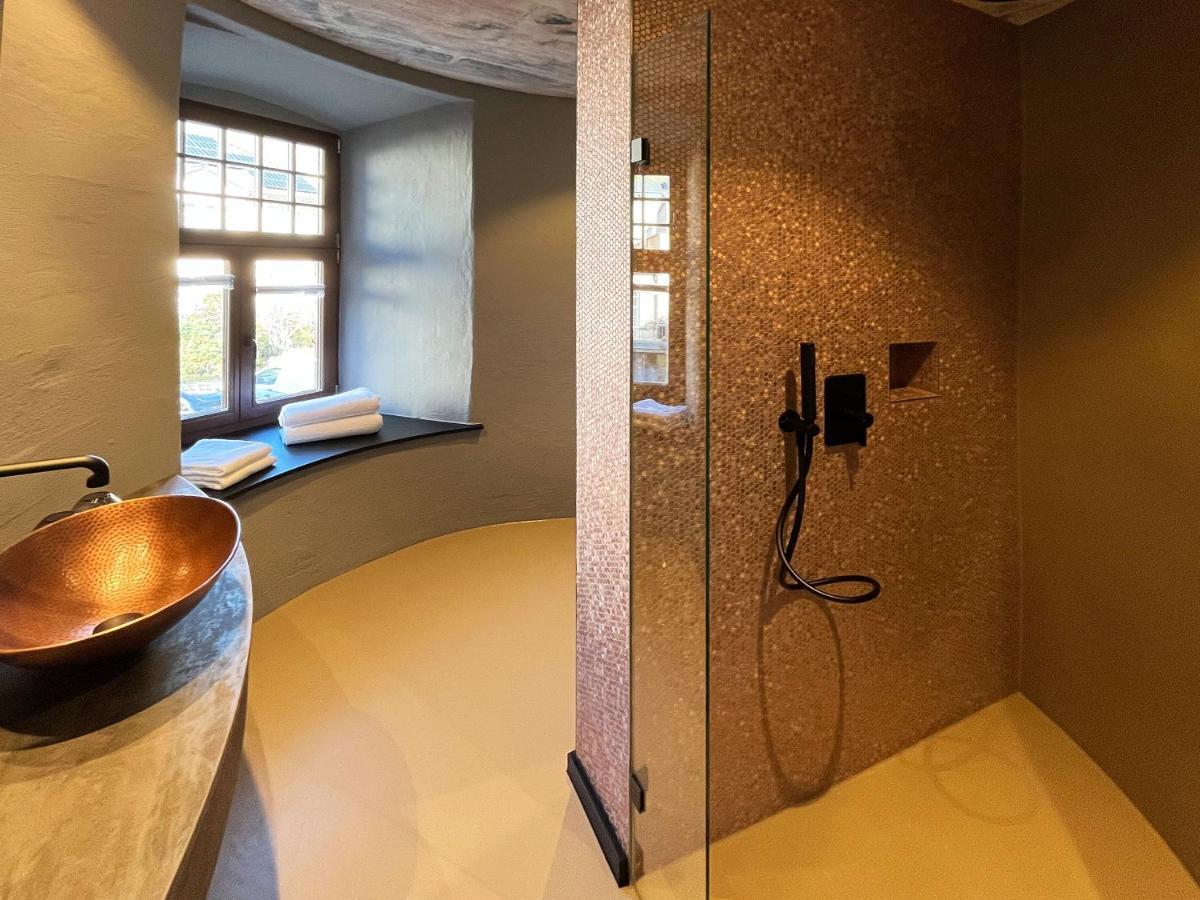 באד נויאנאהר-ארוויילר Boutiquehotel Burg Adenbach & Alter Weinbau מראה חיצוני תמונה