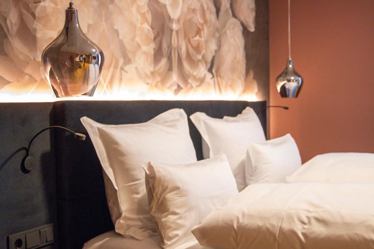 באד נויאנאהר-ארוויילר Boutiquehotel Burg Adenbach & Alter Weinbau מראה חיצוני תמונה